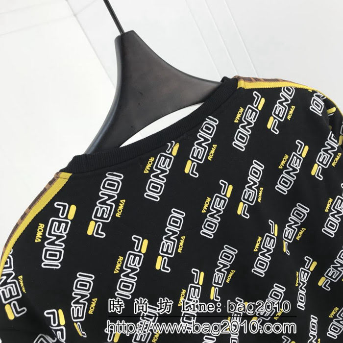 FENDI芬迪 斐樂聯名合作系列 19ss春夏新款 套頭衛衣 數碼直噴滿印圖案 胸口刺繡字母 高版本男女同款 ydi2503